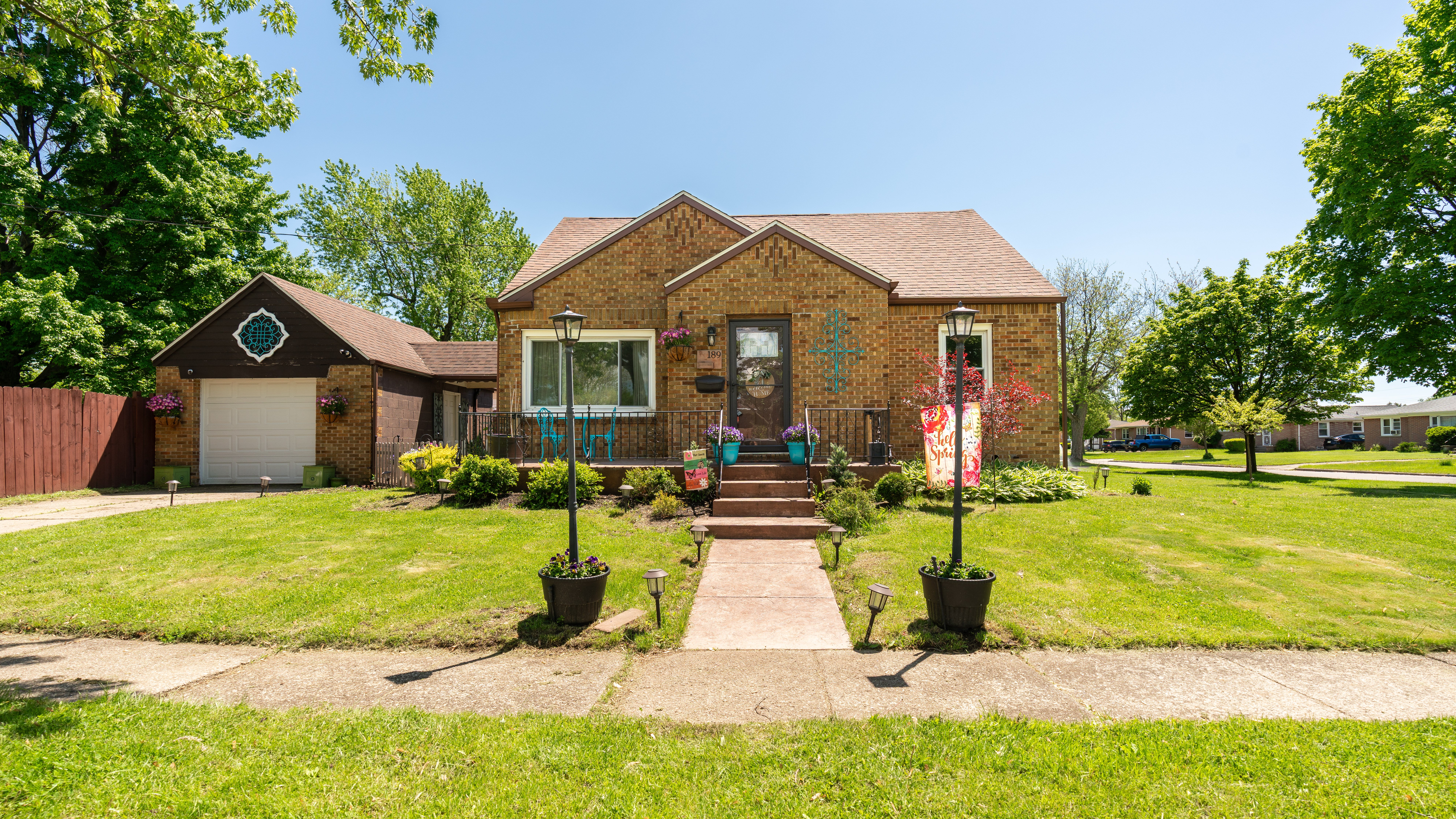 189 Betina Ave Amherst, NY 14226