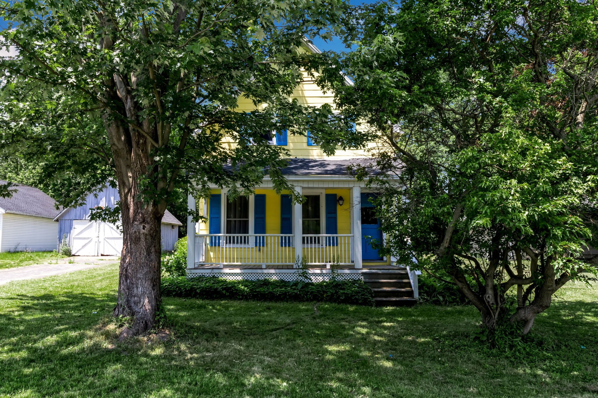 6084 Versailles Road Hamburg, NY 14085