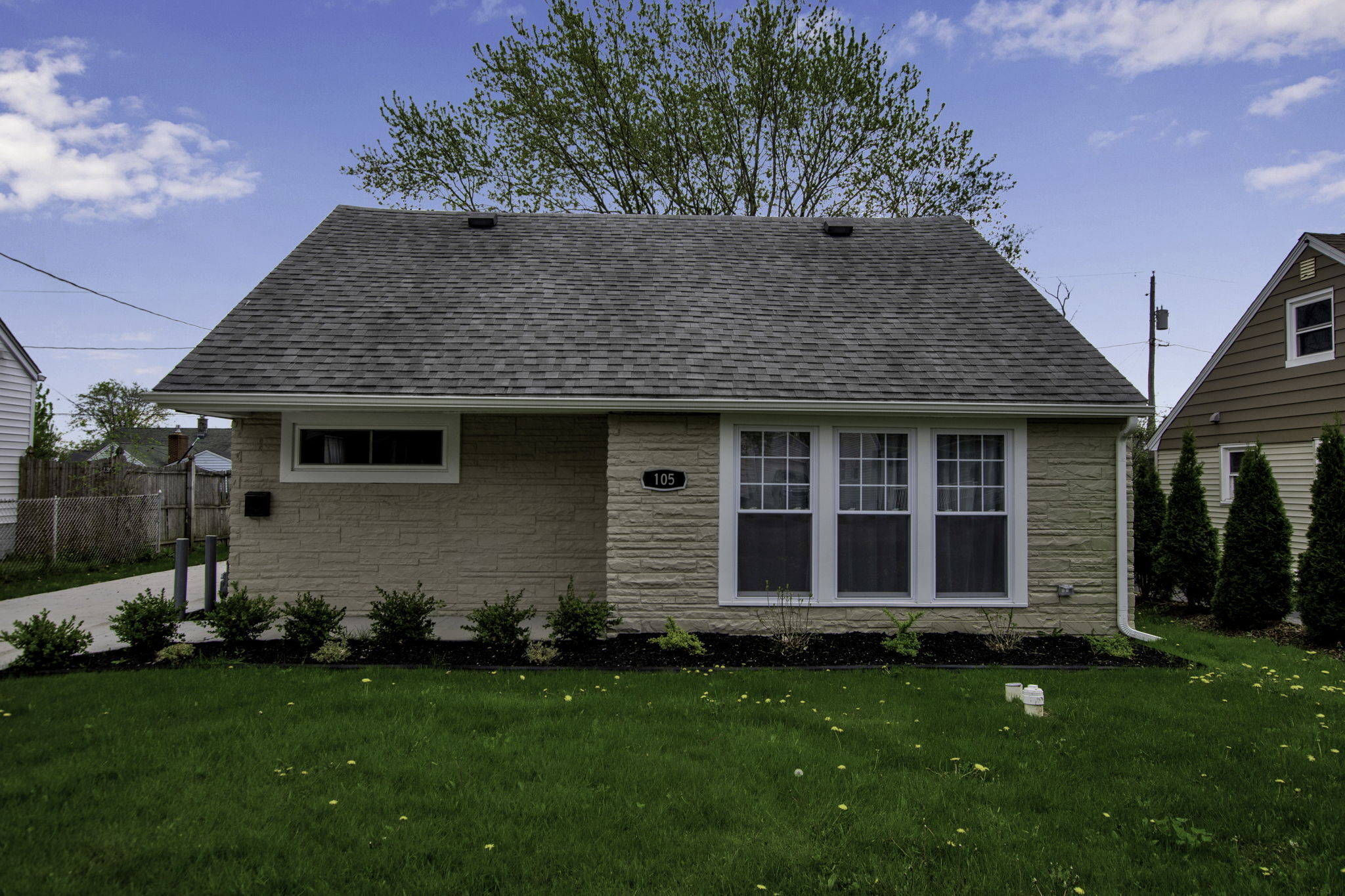 105 Balbach Drive Cheektowaga, NY 14225