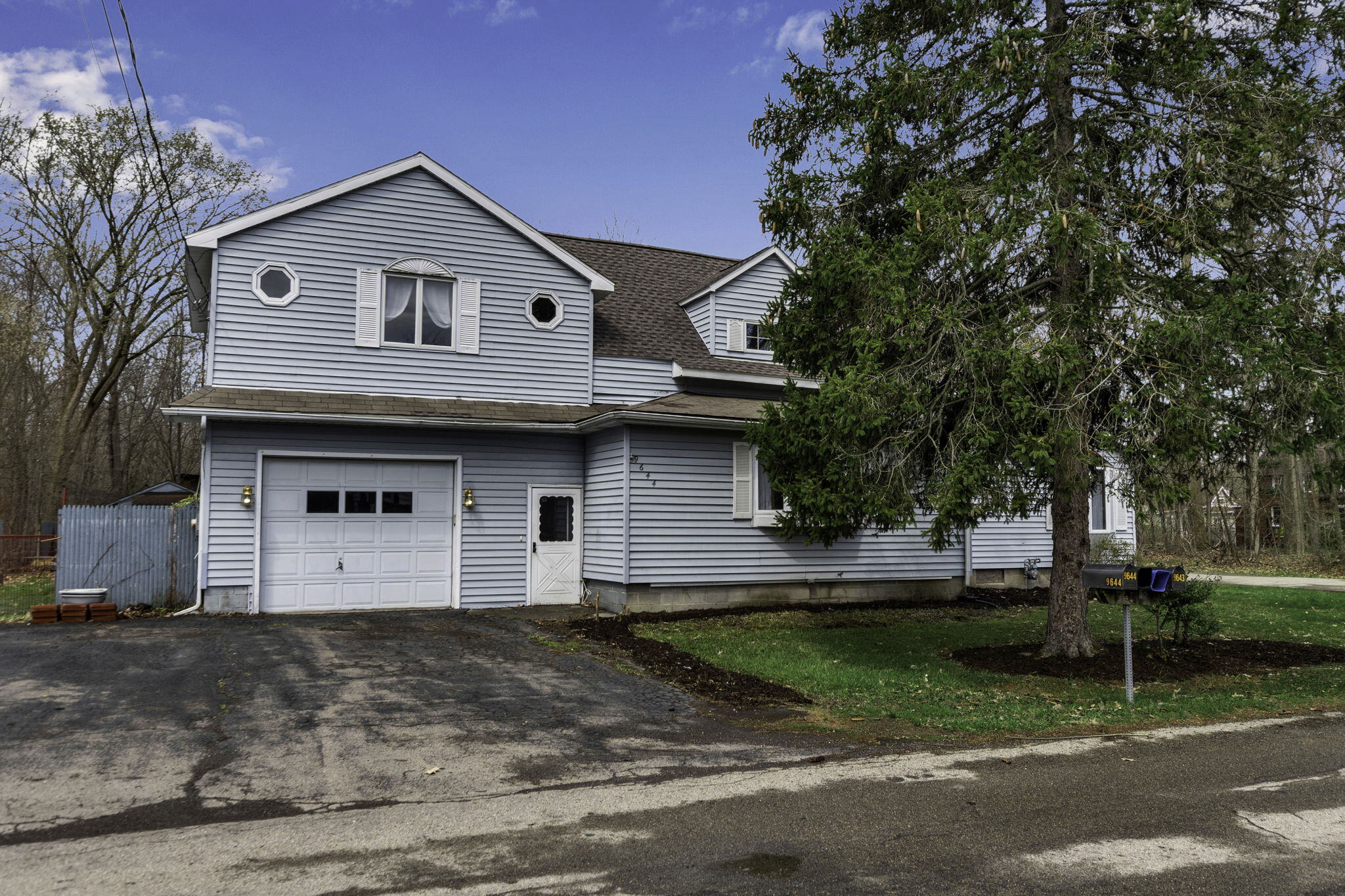 9644 Northfield Road, Angola, NY 14006