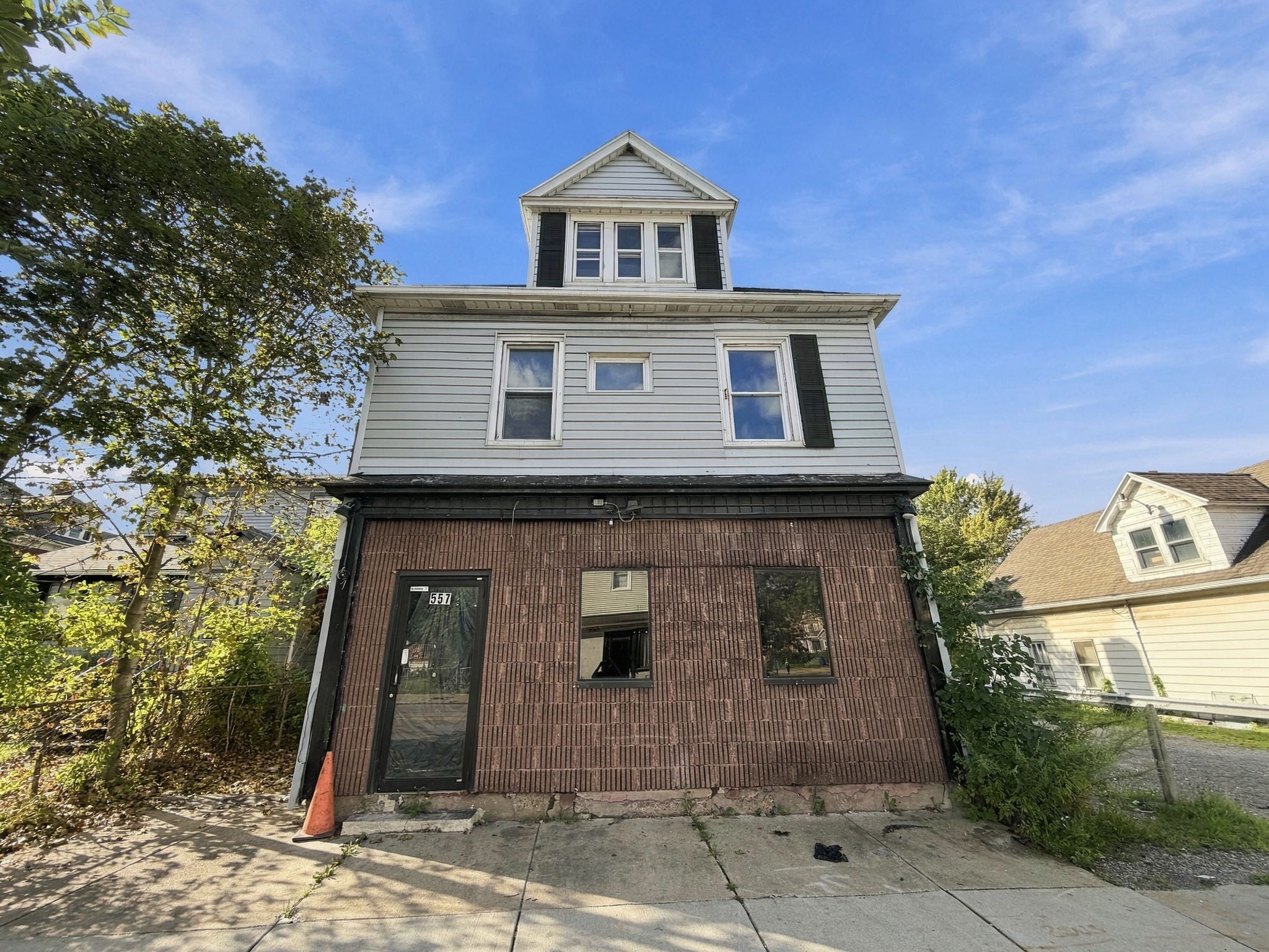 557 Hertel Ave, Buffalo, NY 14207